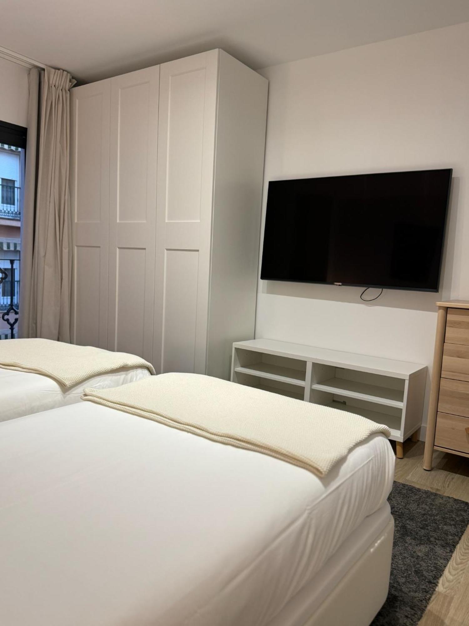 Apartamentos Mlc Ciudad De Linares Exterior foto
